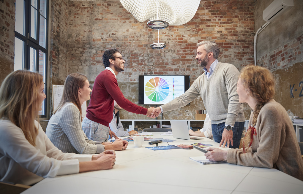 Dynamic Collaboration in TrackonAI